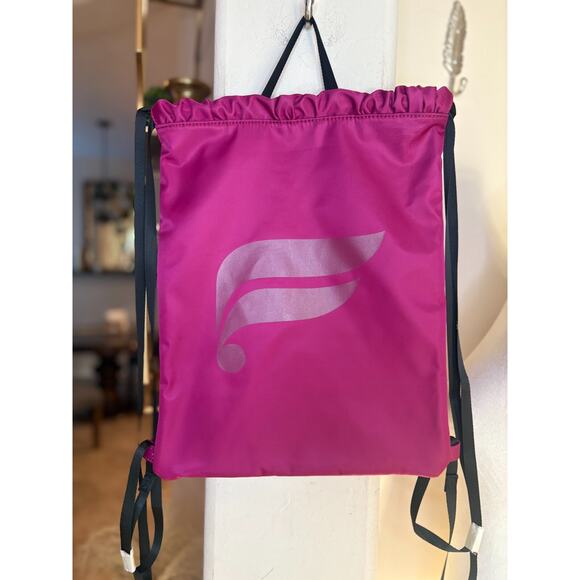 Fabletics raspberry quilted cinch Drawstring Backpack Bag - Picture 3 of 5